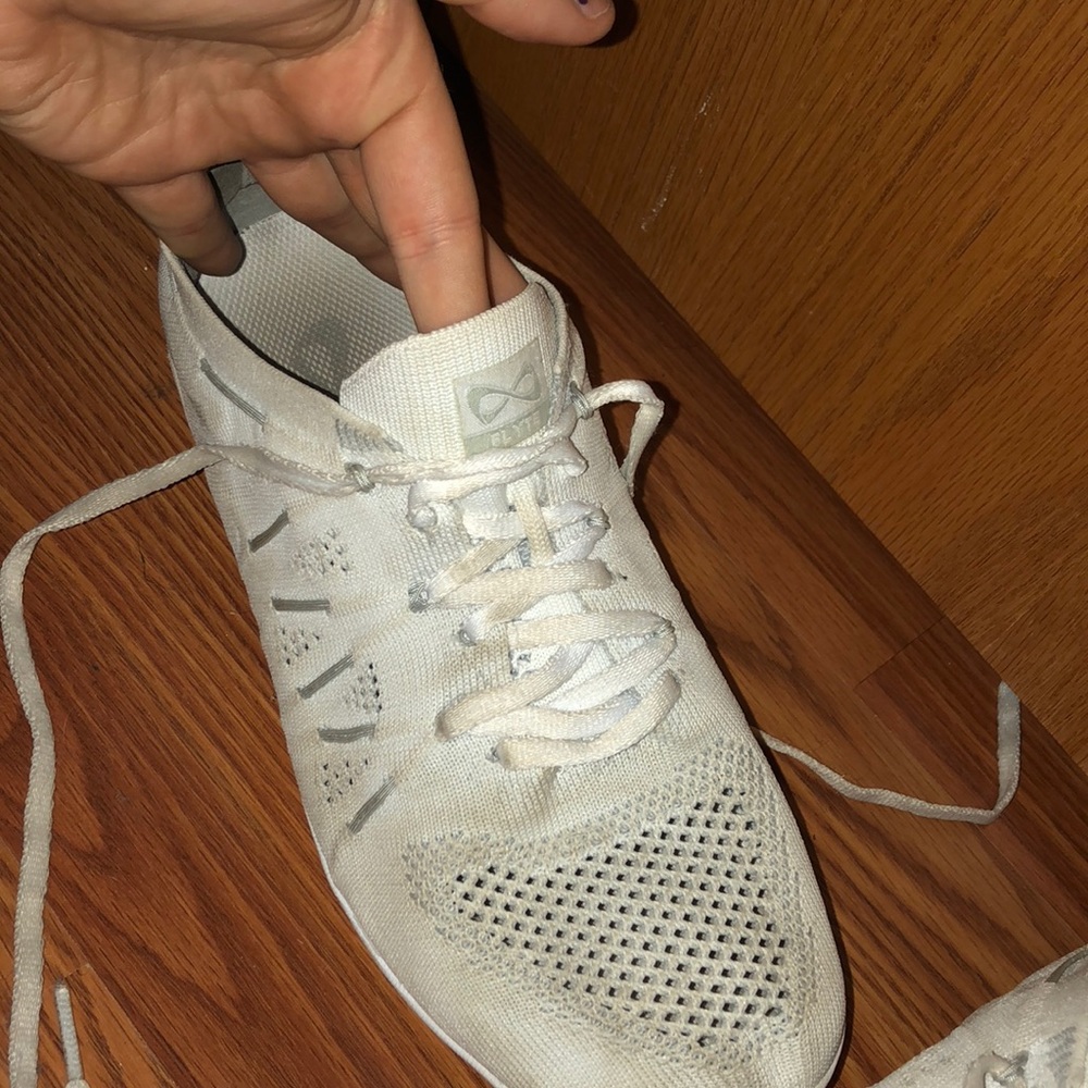 Nfinity flyte cheer shoes!